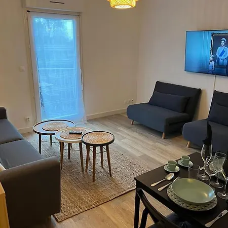 Confortable Aux Portes De Bordeaux Et Médoc Ludon-Médoc