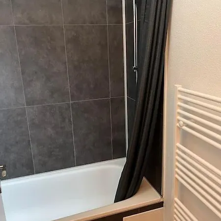 Apartment Confortable Aux Portes De Bordeaux Et Medoc Ludon-Medoc