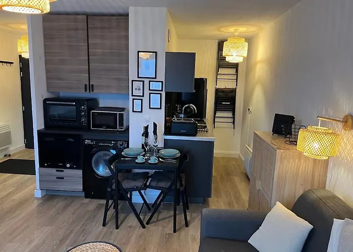 Confortable Aux Portes De Bordeaux Et Médoc Appartamento *